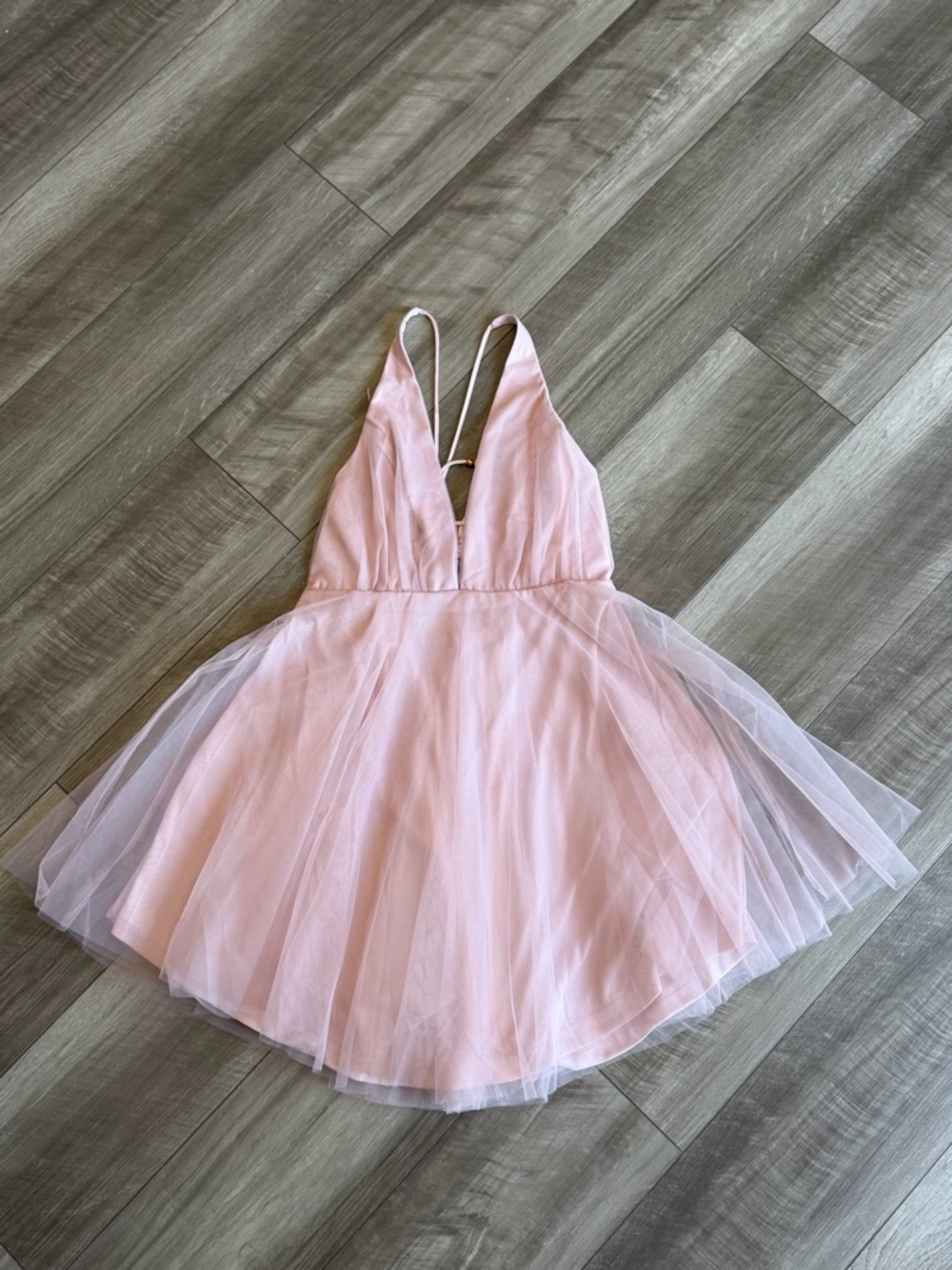NWT Selfie Leslie Floating By Plunging Neckline Mini Dress Blush Spring Summer